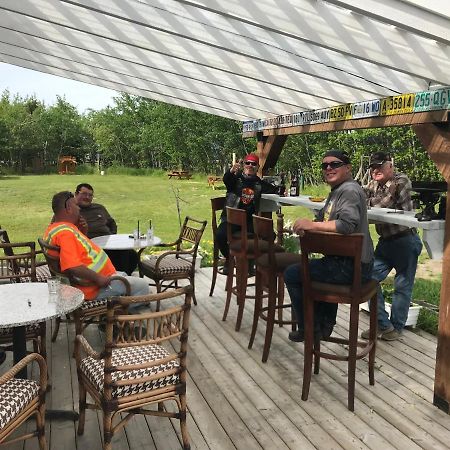 Six Mile River Resort Tagish Dış mekan fotoğraf